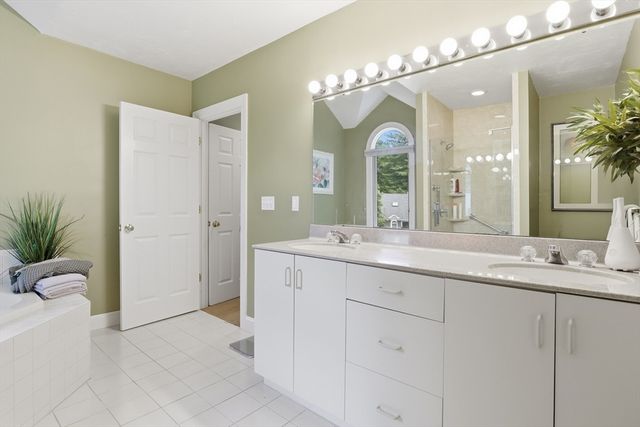 6 Blue Heron Way 6, Acton, MA 01720