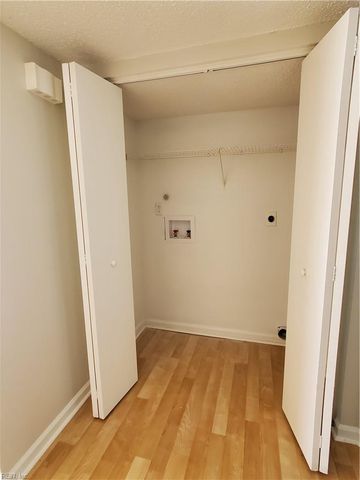 5668 Landfall DR, Virginia Beach, VA 23462
