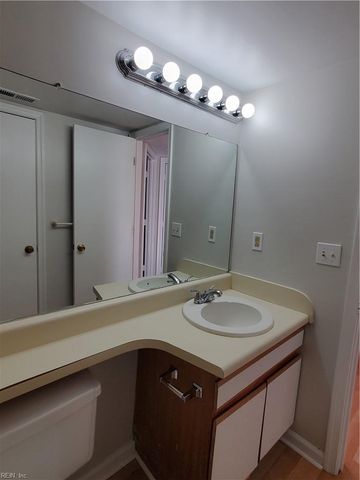5668 Landfall DR, Virginia Beach, VA 23462