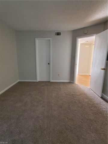 5668 Landfall DR, Virginia Beach, VA 23462