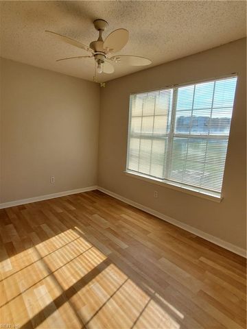 5668 Landfall DR, Virginia Beach, VA 23462