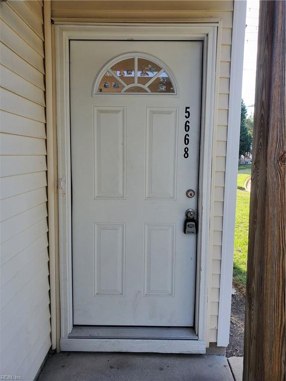 5668 Landfall DR, Virginia Beach, VA 23462