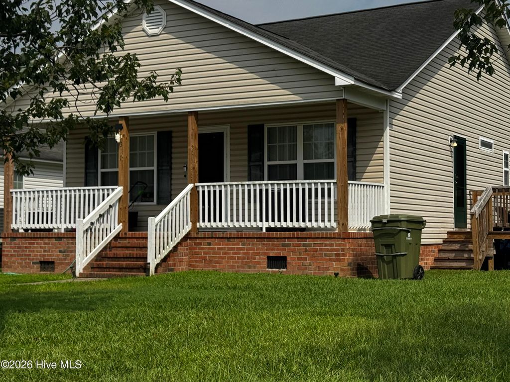 311 Fleming Street, Washington, NC 27889