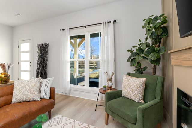 69 Holland Park West, Clarksville, TN 37043