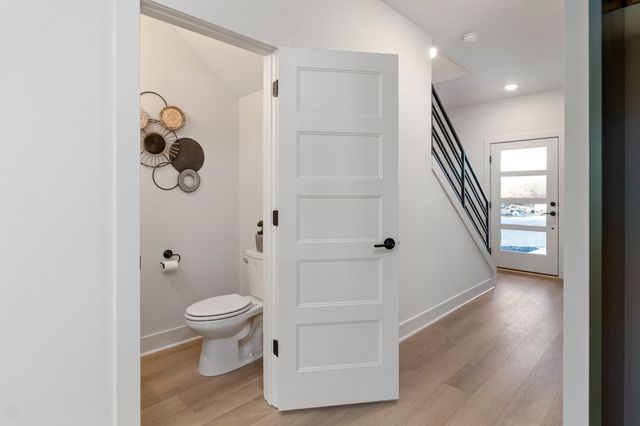 69 Holland Park West, Clarksville, TN 37043