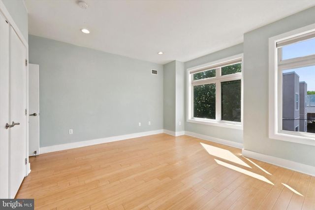 2544 SALMON ST, Philadelphia, PA 19125