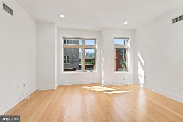 2544 SALMON ST, Philadelphia, PA 19125