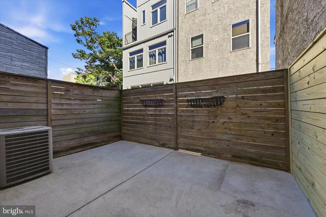 2544 SALMON ST, Philadelphia, PA 19125
