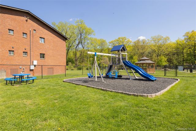 5 Darian Court 2A, Pomona, NY 10970