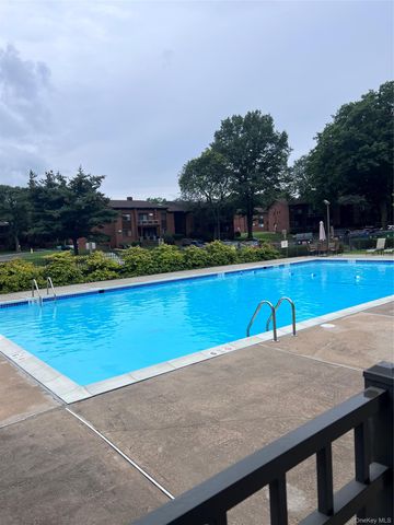 5 Darian Court 2A, Pomona, NY 10970