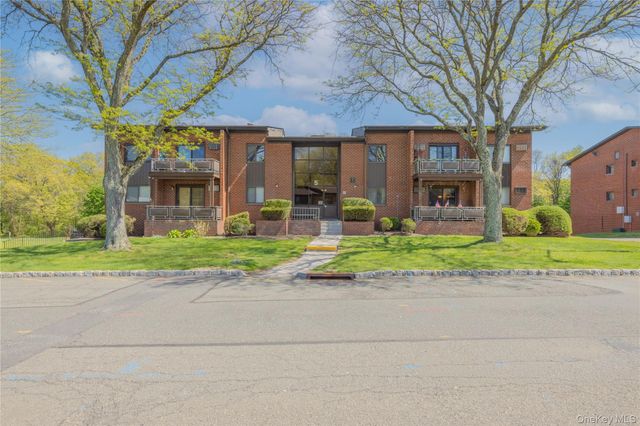 5 Darian Court 2A, Pomona, NY 10970
