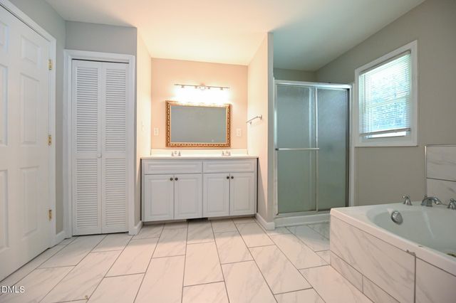 700 Fernwood Drive, Clayton, NC 27520