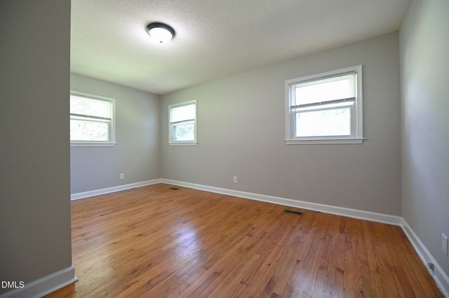 700 Fernwood Drive, Clayton, NC 27520