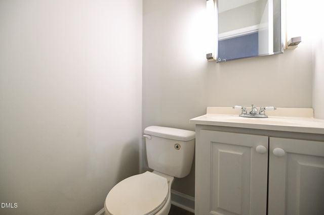 700 Fernwood Drive, Clayton, NC 27520