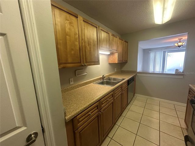 1695 LEE ROAD E116, Winter Park, FL 32789