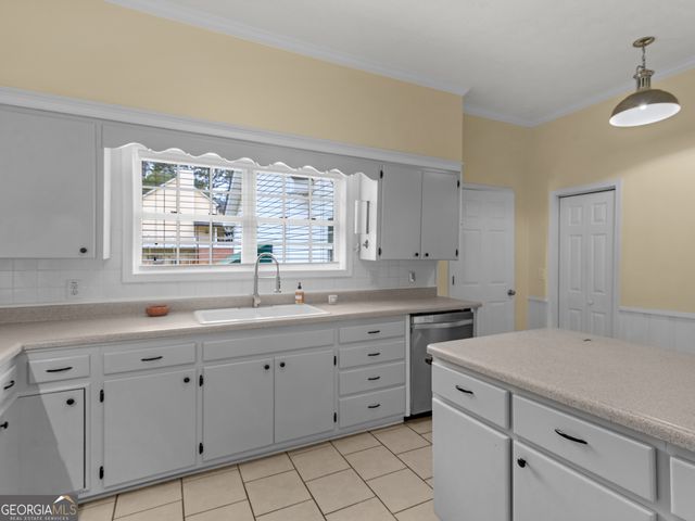 2074 McGarity Road, Mcdonough, GA 30252