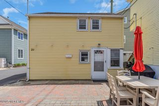 21 E Bay Way, Lavallette, NJ 08735