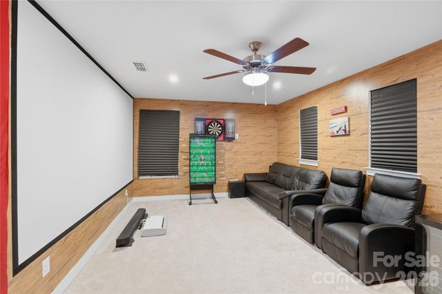 10158 Paper Birch Drive, Charlotte, NC 28215