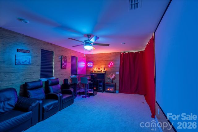 10158 Paper Birch Drive, Charlotte, NC 28215