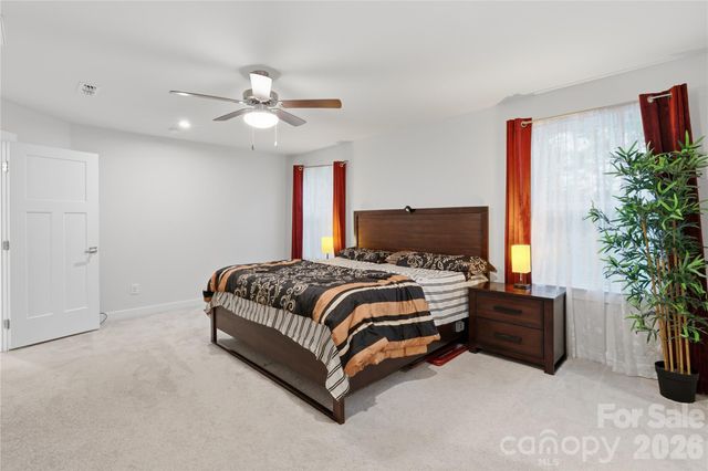 10158 Paper Birch Drive, Charlotte, NC 28215