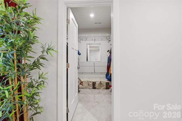 10158 Paper Birch Drive, Charlotte, NC 28215