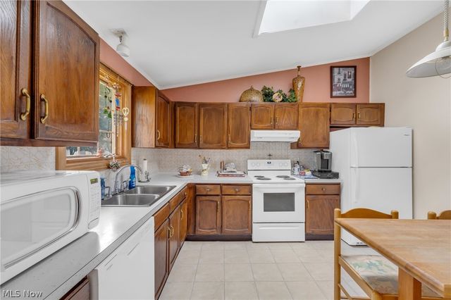 32556 Electric Boulevard, Avon Lake, OH 44012