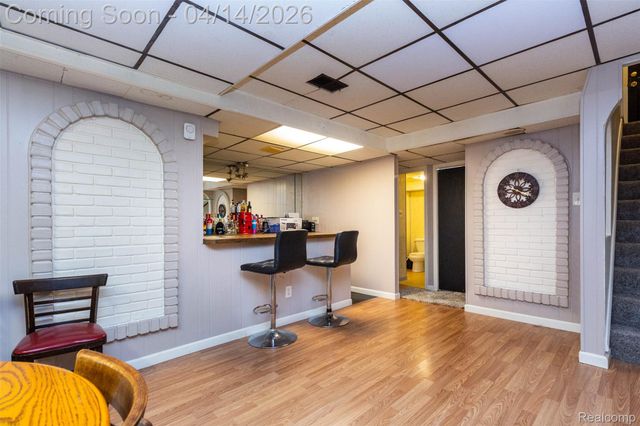 30087 Lyndon Street, Livonia, MI 48154