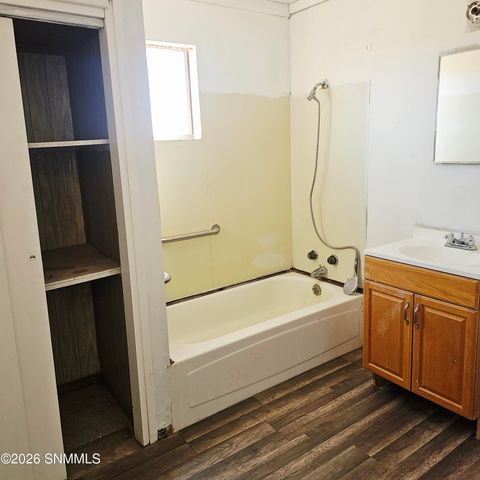 446 North Street, Lordsburg, NM 88045