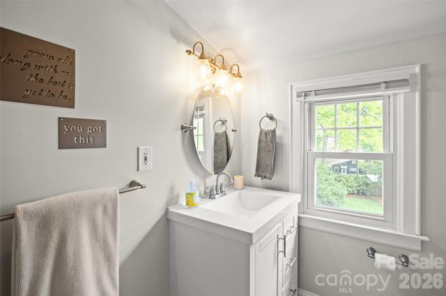 1825 Sprague Avenue, Charlotte, NC 28205