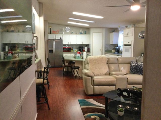 12 S Granada Lane, Port St. Lucie, Port St Lucie, FL 34952