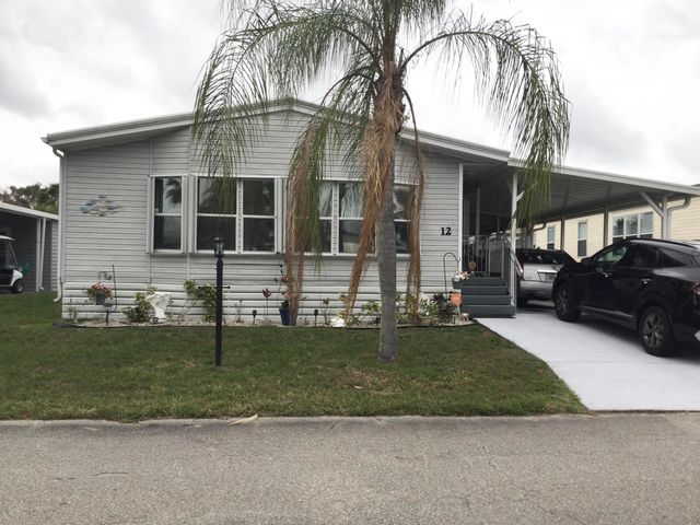 12 S Granada Lane, Port St. Lucie, Port St Lucie, FL 34952