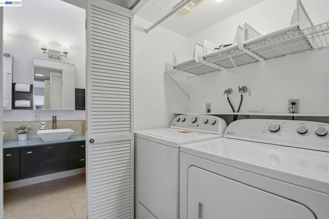 3395 Pinewood Ter 304, Fremont, CA 94536