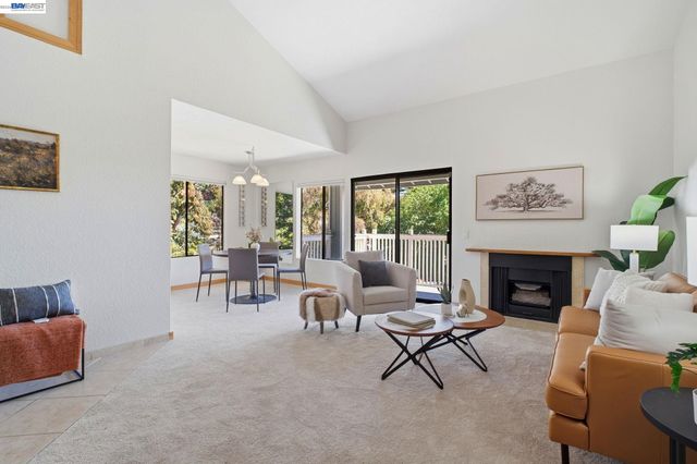 3395 Pinewood Ter 304, Fremont, CA 94536