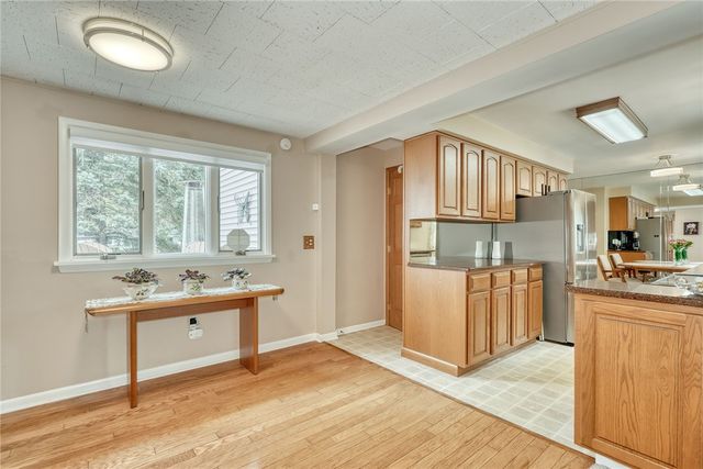 513 Glenview Court, Webster, NY 14580