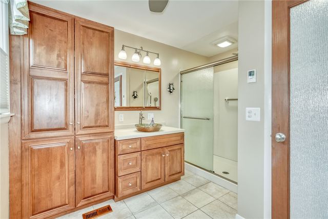 513 Glenview Court, Webster, NY 14580