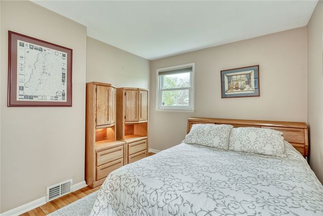 513 Glenview Court, Webster, NY 14580