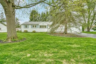 513 Glenview Court, Webster, NY 14580