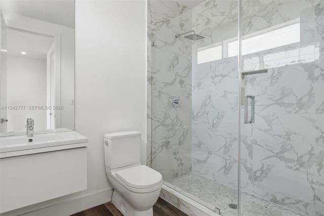 2852 SW 32nd Ct 2852, Miami, FL 33133