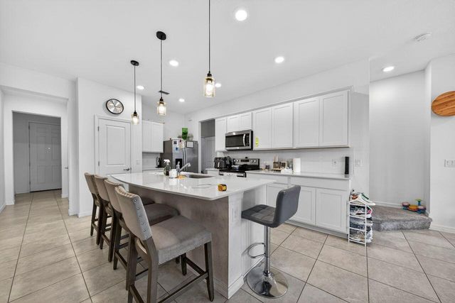 6128 Rancho Lane, Greenacres, FL 33415