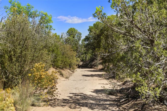 2901 Aspen View, Lot 185, Santa Fe, NM 87506