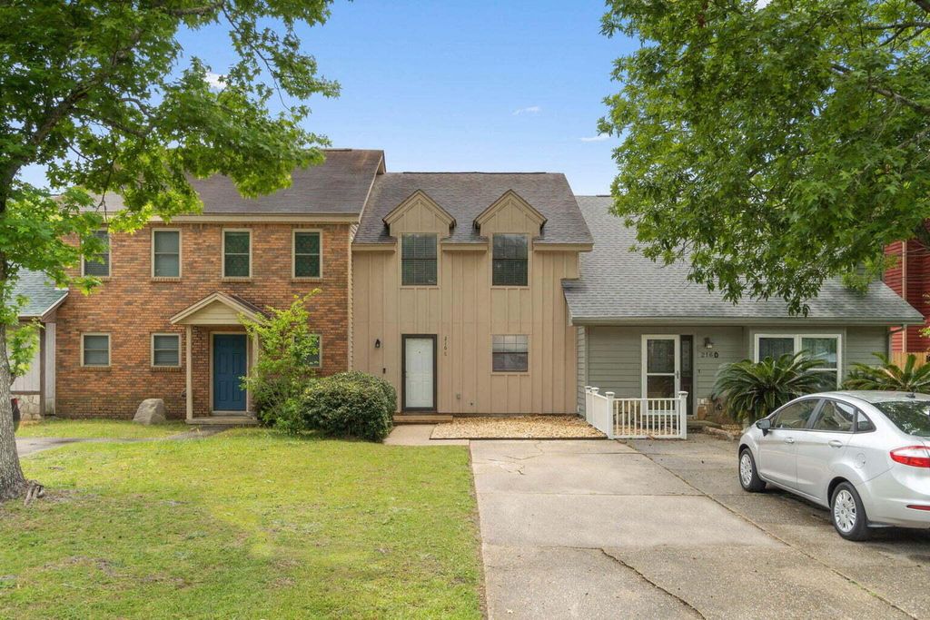216 Cloverdale Boulevard C, Fort Walton Beach, FL 32547
