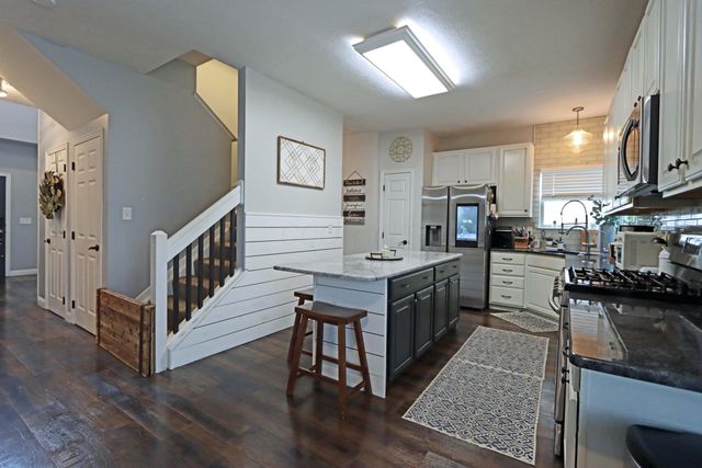 3423 Ledge Lane, Columbus, OH 43221