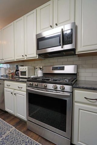 3423 Ledge Lane, Columbus, OH 43221