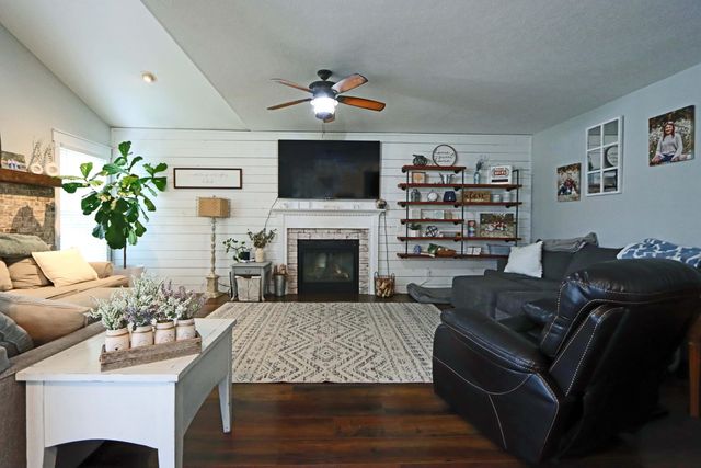 3423 Ledge Lane, Columbus, OH 43221