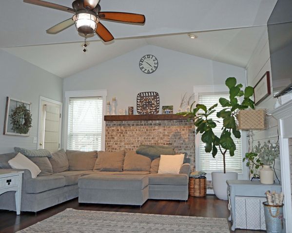 3423 Ledge Lane, Columbus, OH 43221