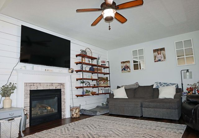 3423 Ledge Lane, Columbus, OH 43221