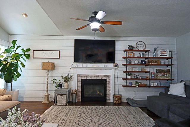 3423 Ledge Lane, Columbus, OH 43221