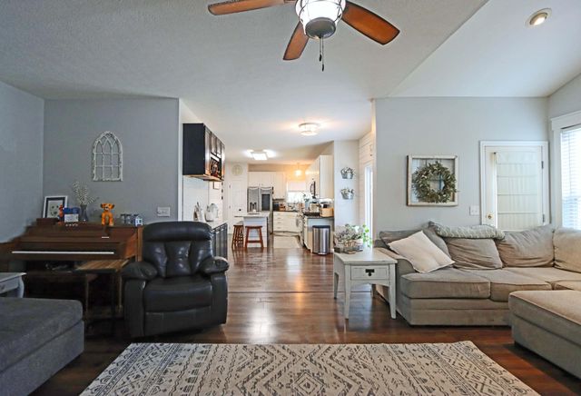 3423 Ledge Lane, Columbus, OH 43221