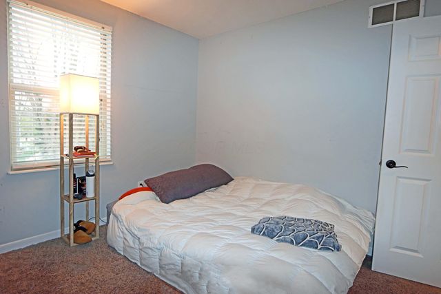 3423 Ledge Lane, Columbus, OH 43221