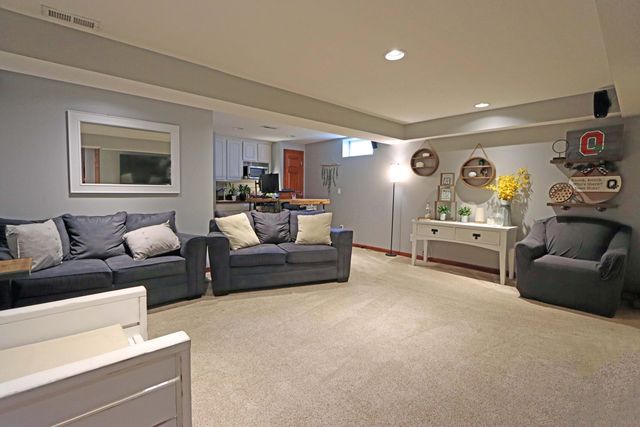 3423 Ledge Lane, Columbus, OH 43221